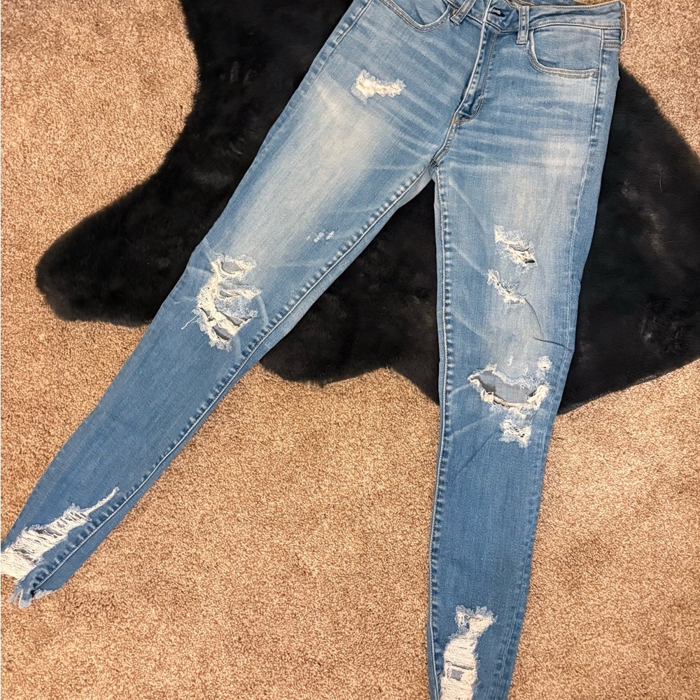 American Eagle Outfitters Light Blue Skinny Jeans